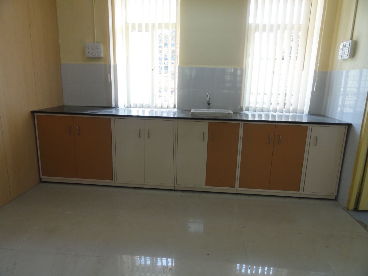 Best Quality Lab Tables in Bangalore